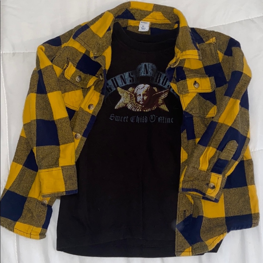 Old navy flannel and Guns N’ Roses shirt